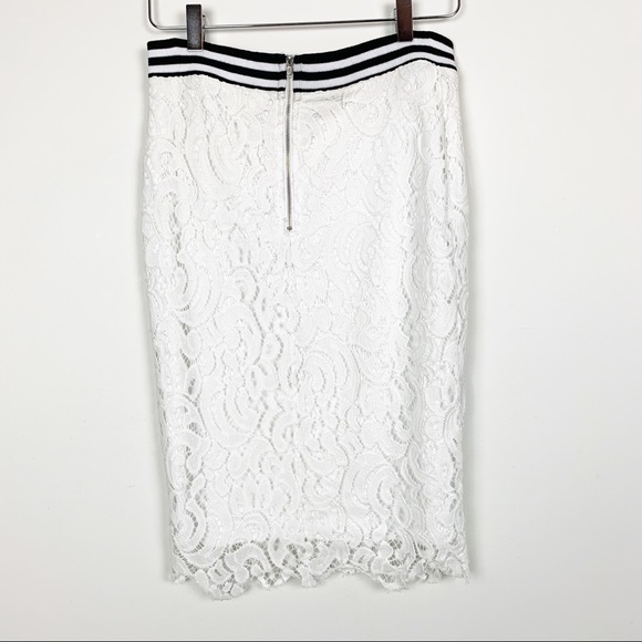 GUESS | White Lace Skirt Scalloped Hem M - Picture 8 of 8